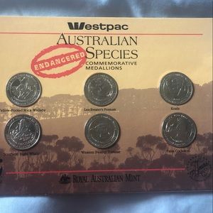 Are you Australian? 6 WWF 1992 Medallions